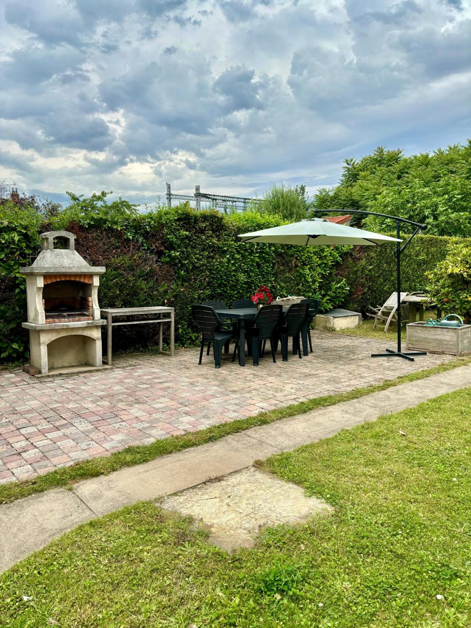 Grande Maison : Pres De Paris/Orly Villeneuve-le-Roi Buitenkant foto